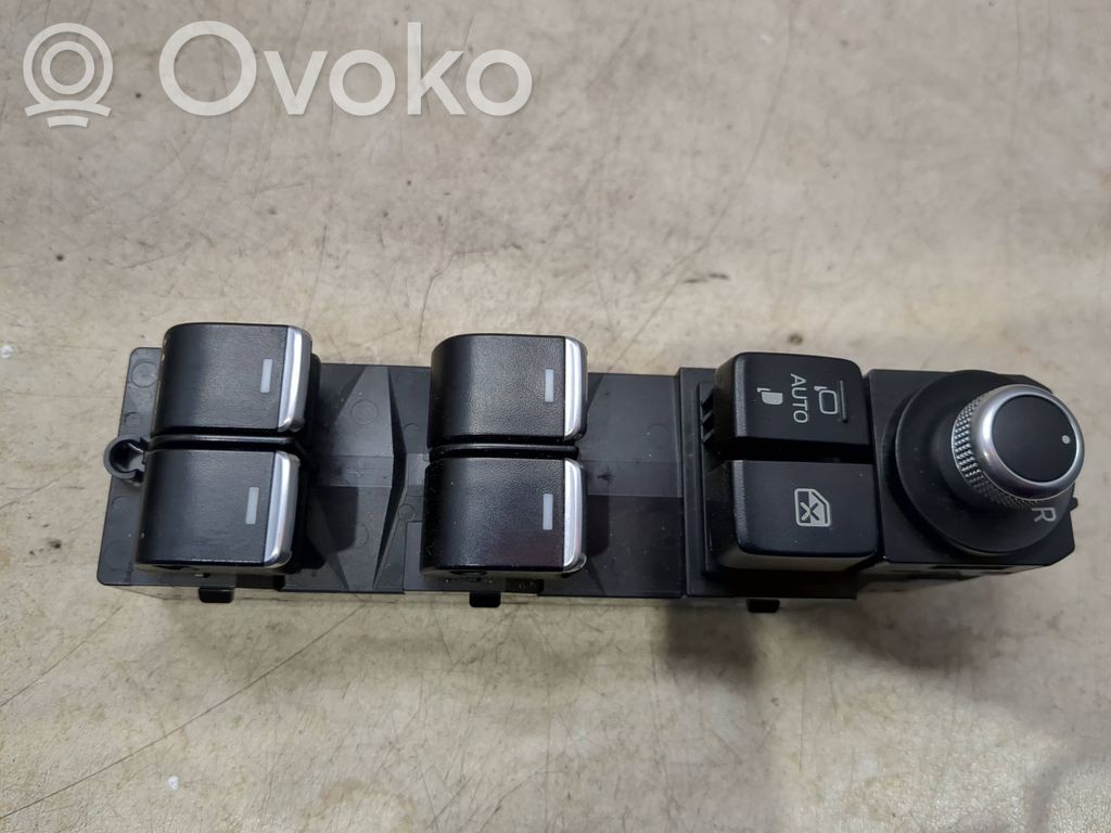 Mazda 6 Electric window control switch 