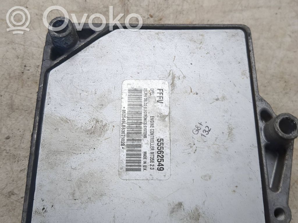 Opel Zafira B Engine control unit/module 
