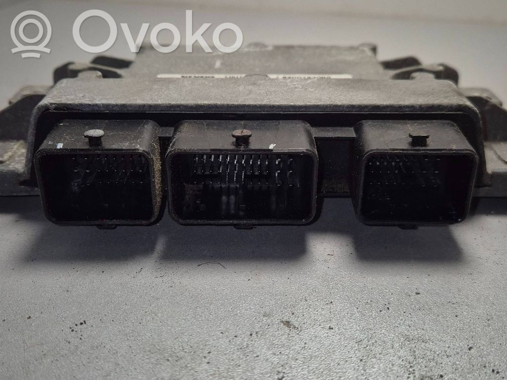 Renault Clio III Engine control unit/module 