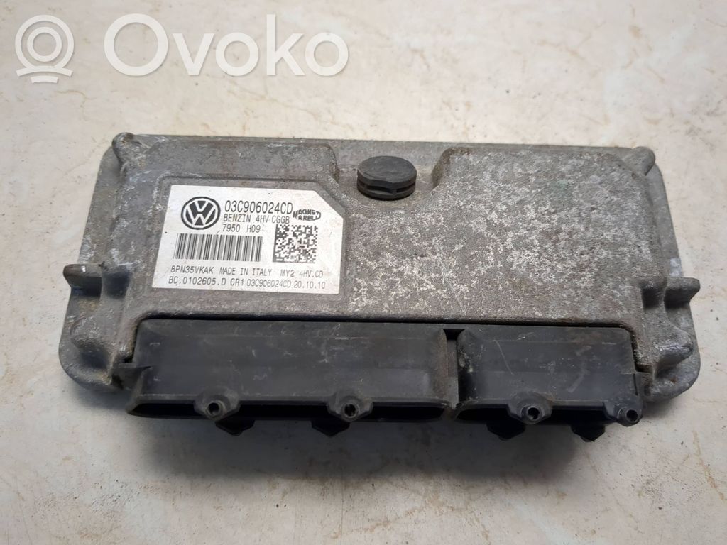 Volkswagen Polo IV 9N3 Engine control unit/module 