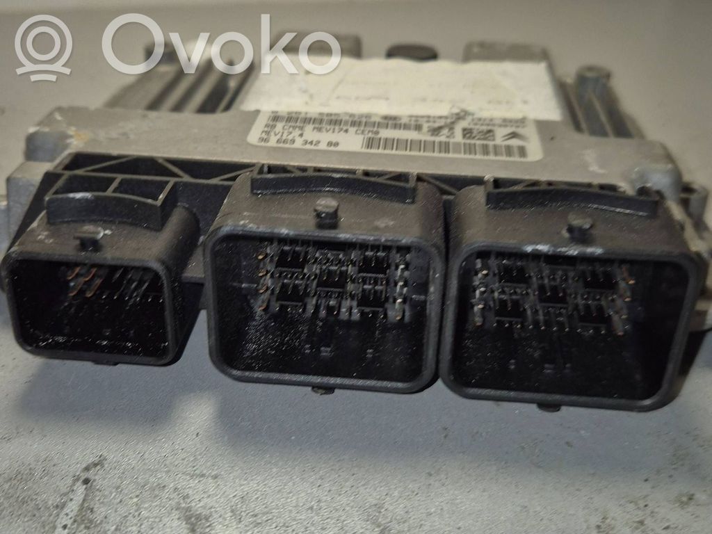 Peugeot 308 Engine control unit/module 