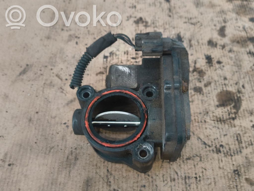 Opel Vivaro Droselinė sklendė 