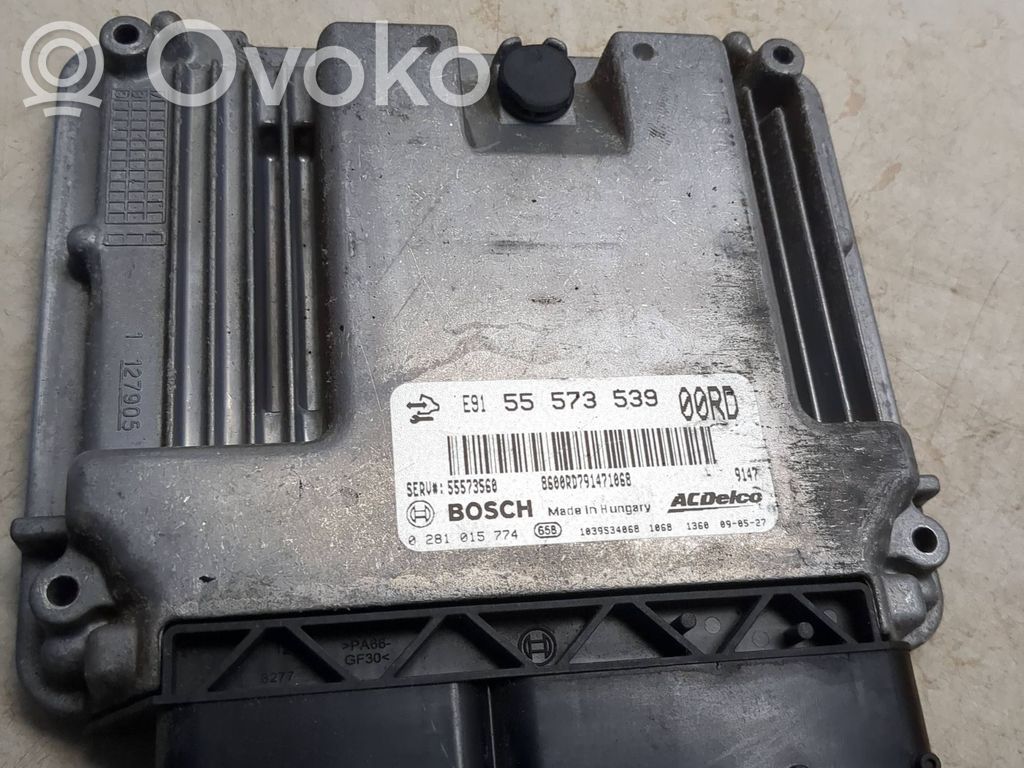 Opel Insignia A Engine control unit/module 