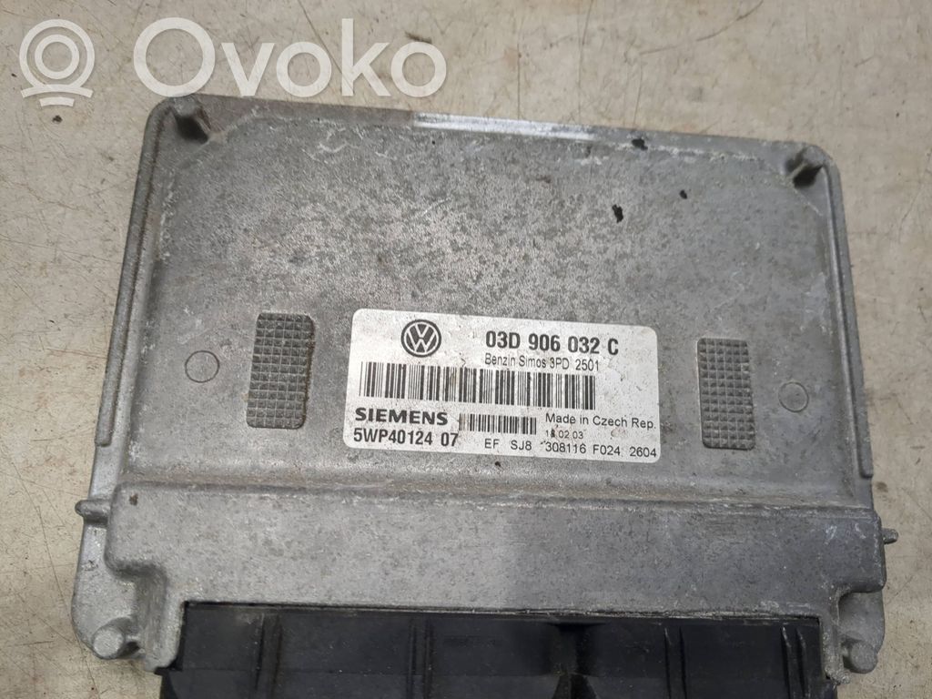 Volkswagen Polo V 6R Engine control unit/module 