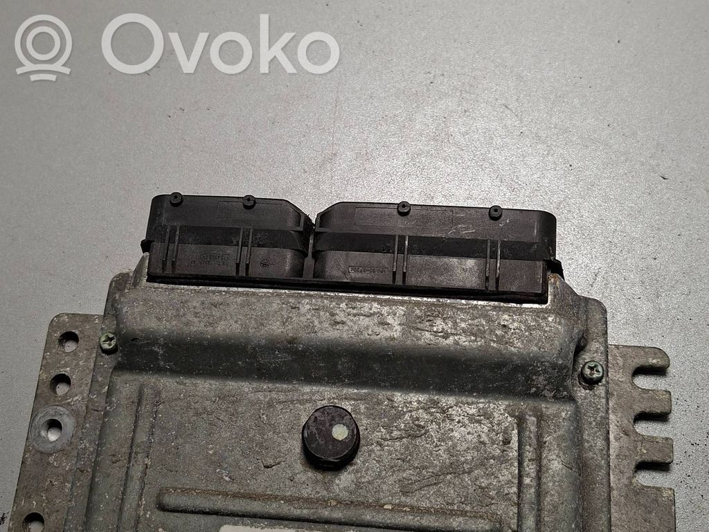 Nissan Note (E11) Engine control unit/module 