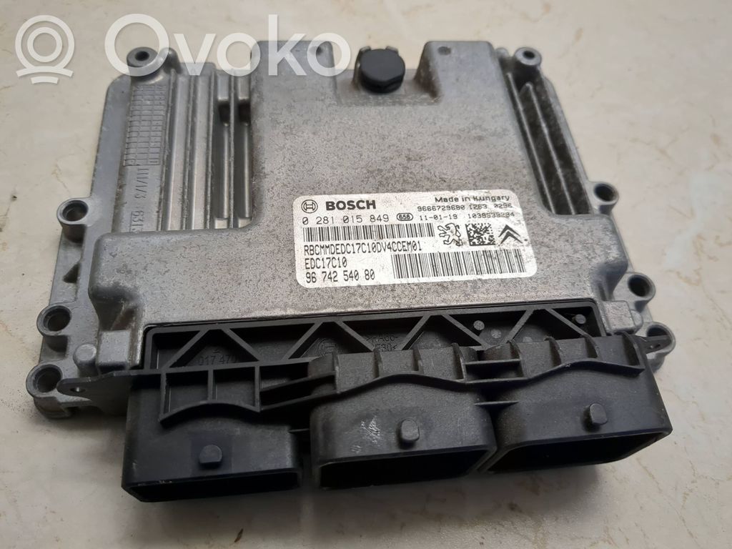 Peugeot 207 Engine control unit/module 