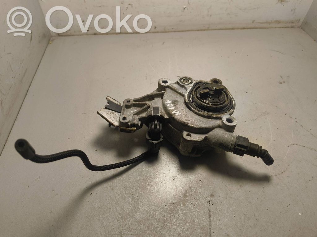 Jaguar XF Vacuum pump 