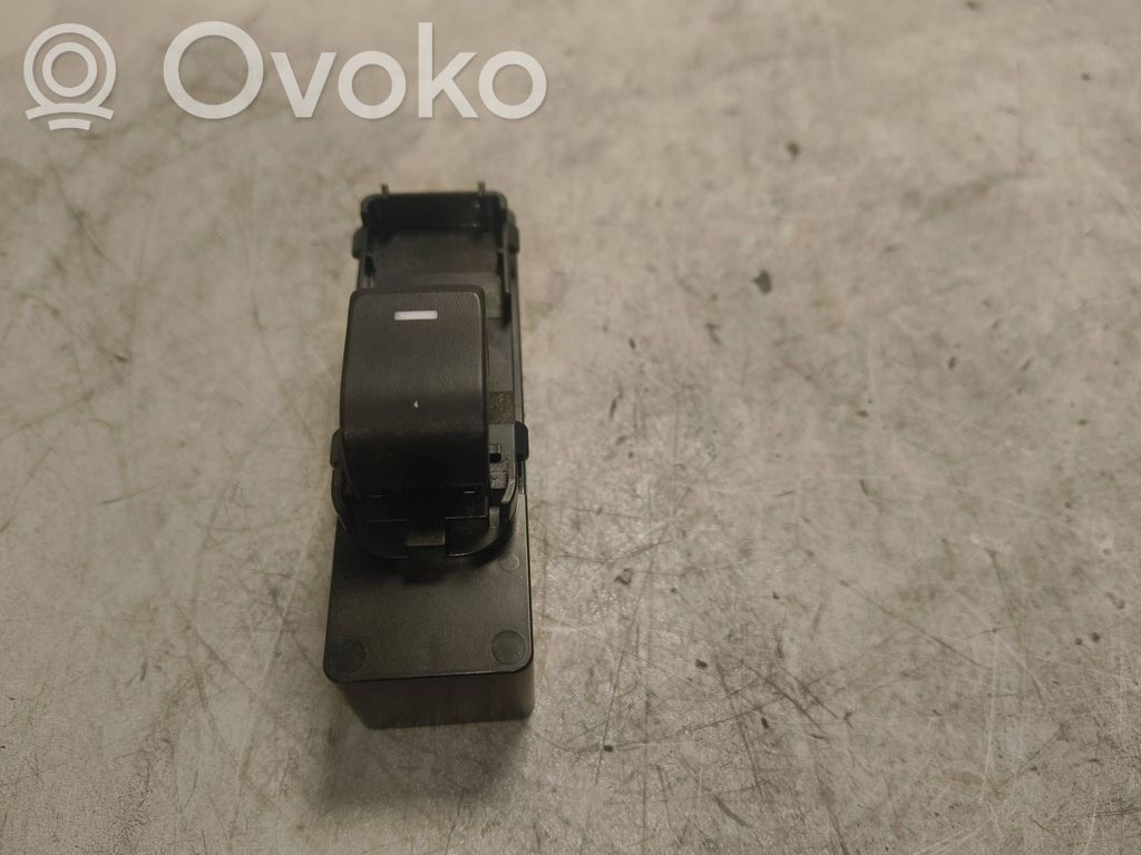 Mazda 6 Electric window control switch 