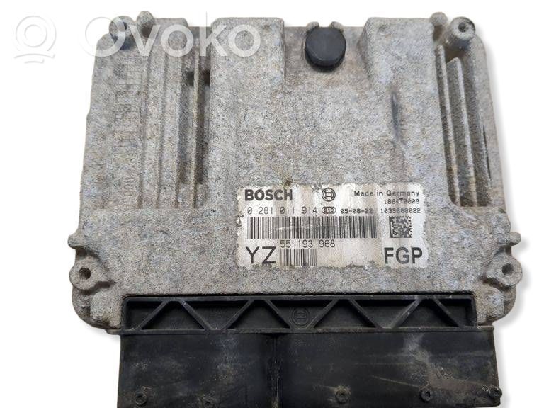 Opel Vectra C Engine control unit/module 