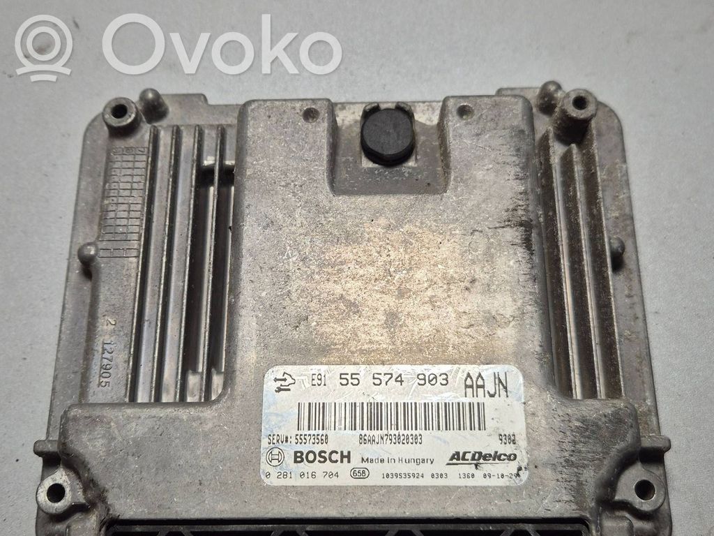 Opel Insignia A Engine control unit/module 