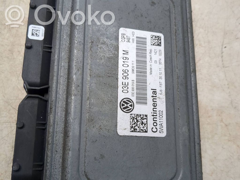 Volkswagen Polo V 6R Engine control unit/module 