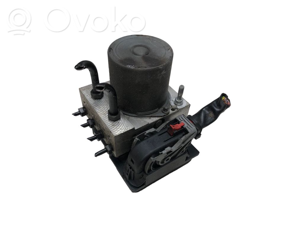 Audi A4 S4 B6 8E 8H ABS Pump 