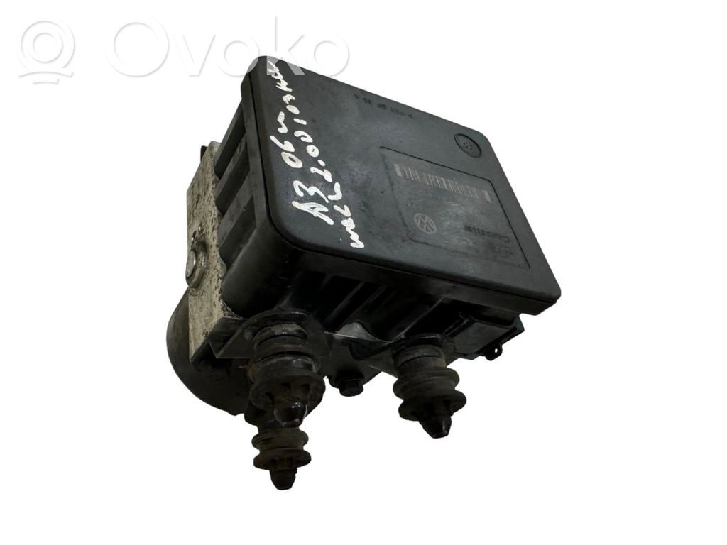 Audi A3 S3 8P ABS bloks 