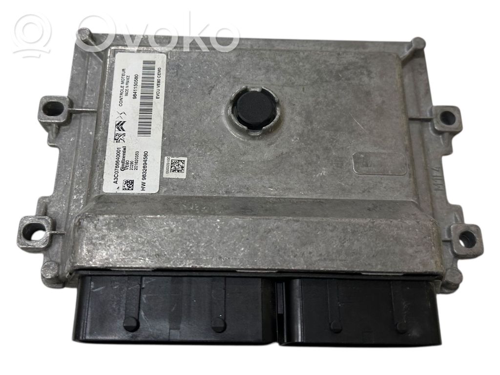 Opel Corsa F Engine control unit/module 