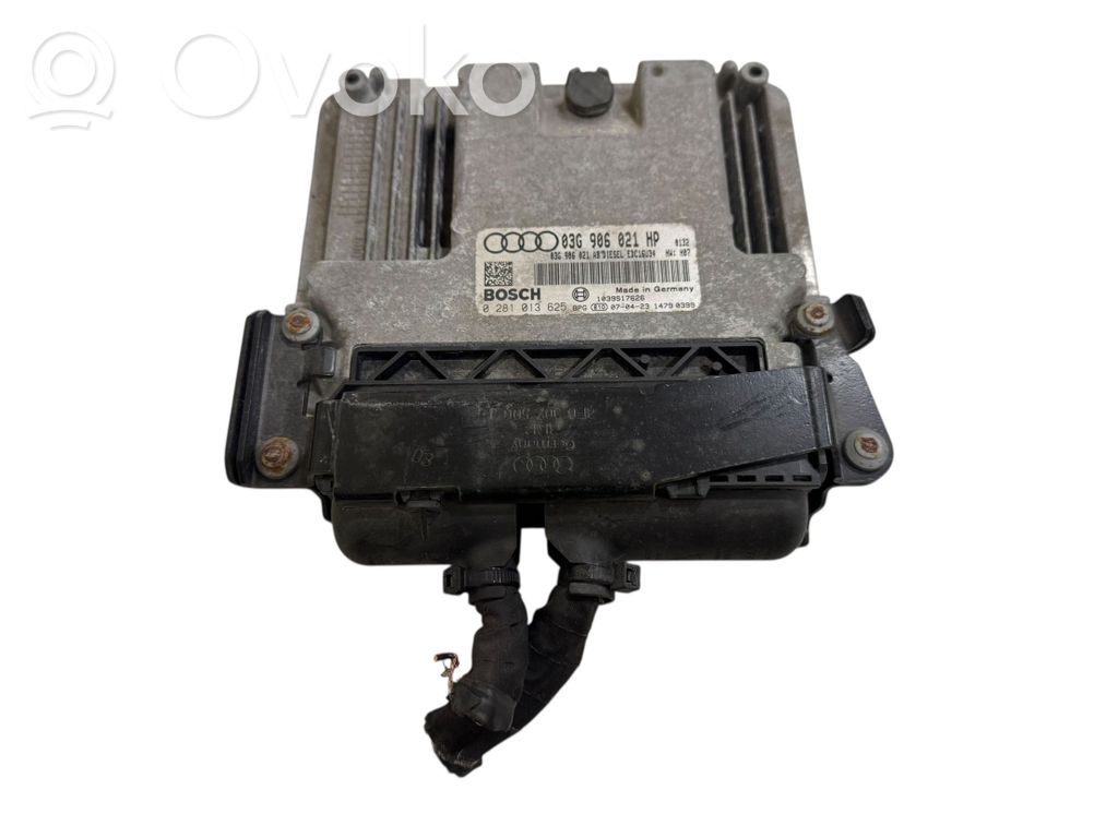 Audi A3 S3 8P Engine control unit/module 