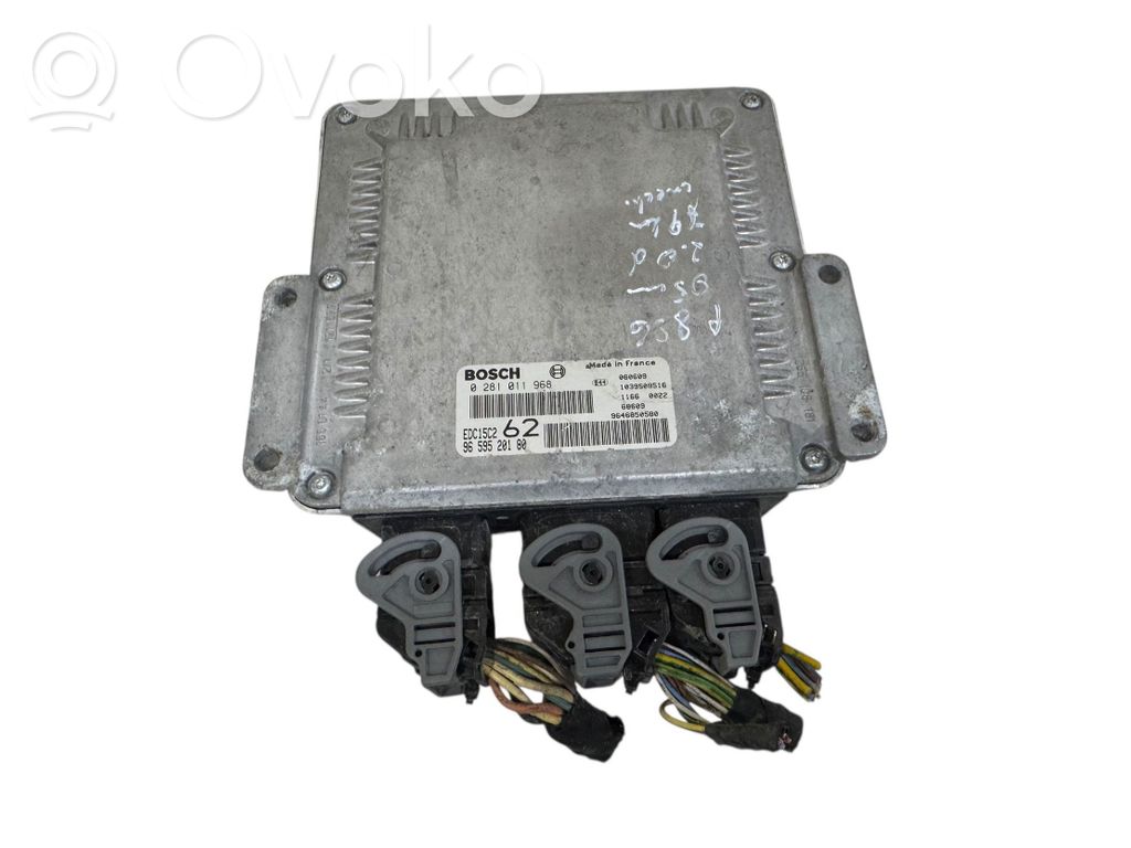 Peugeot 807 Engine control unit/module 