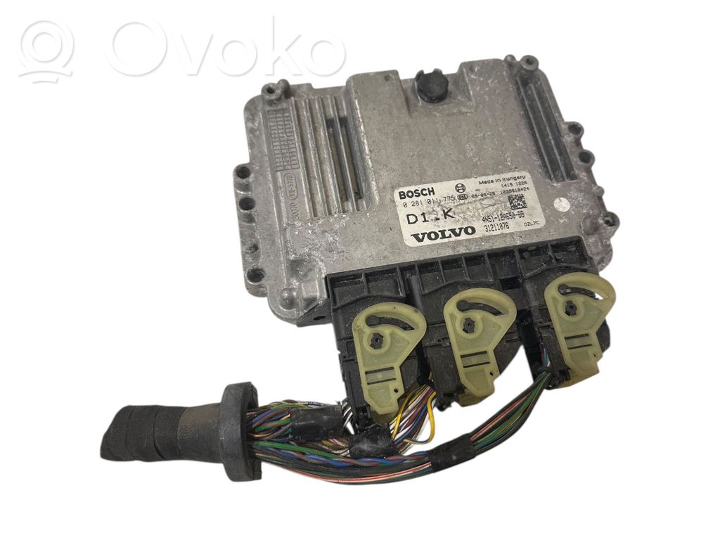 Volvo V50 Engine control unit/module 