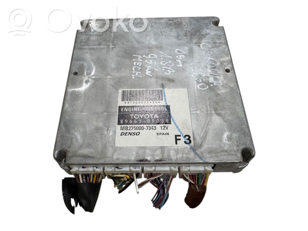 Toyota Corolla Verso AR10 Engine control unit/module 