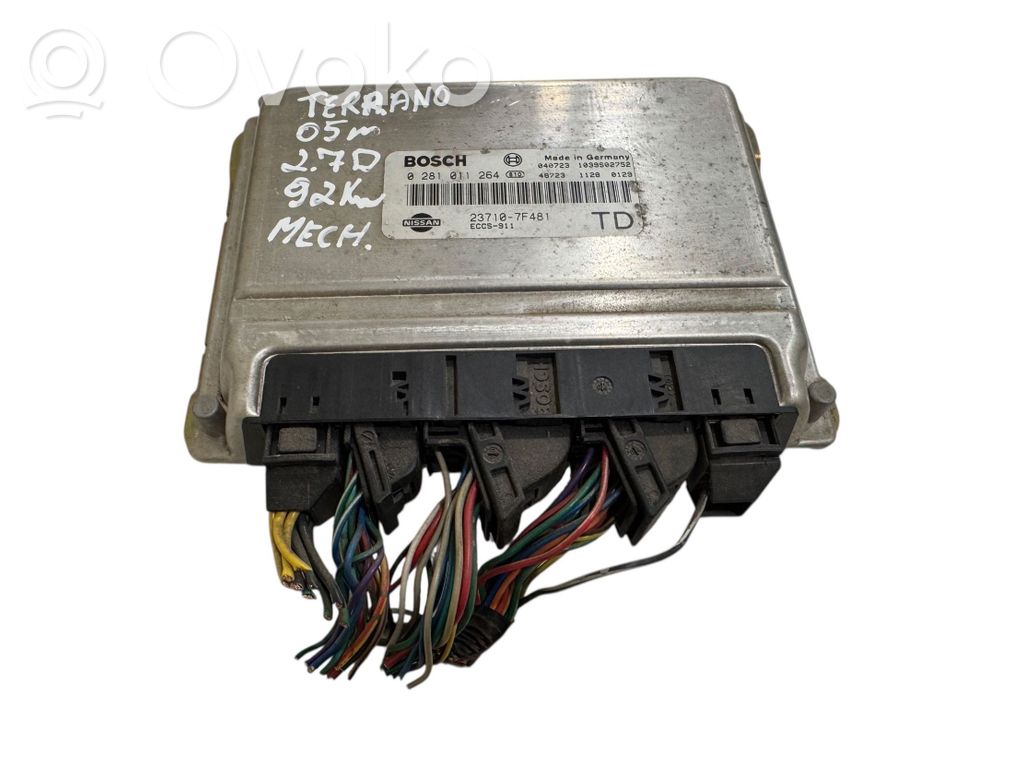 Nissan Terrano Engine control unit/module 