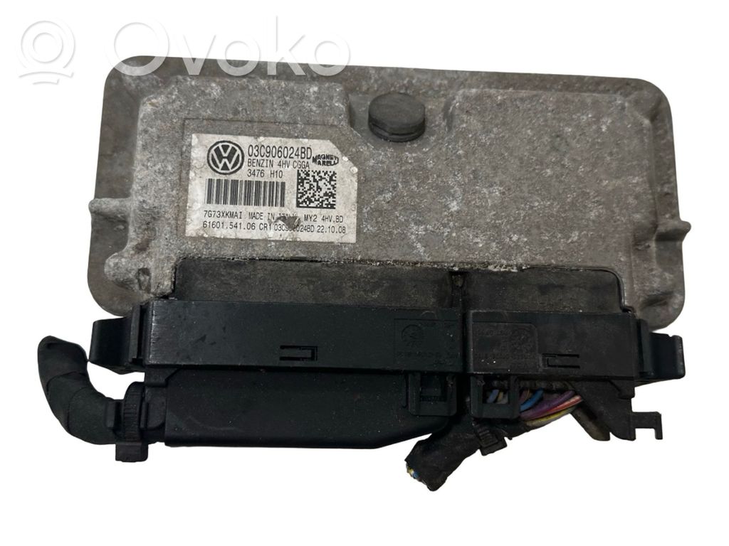 Volkswagen Golf VI Engine control unit/module 