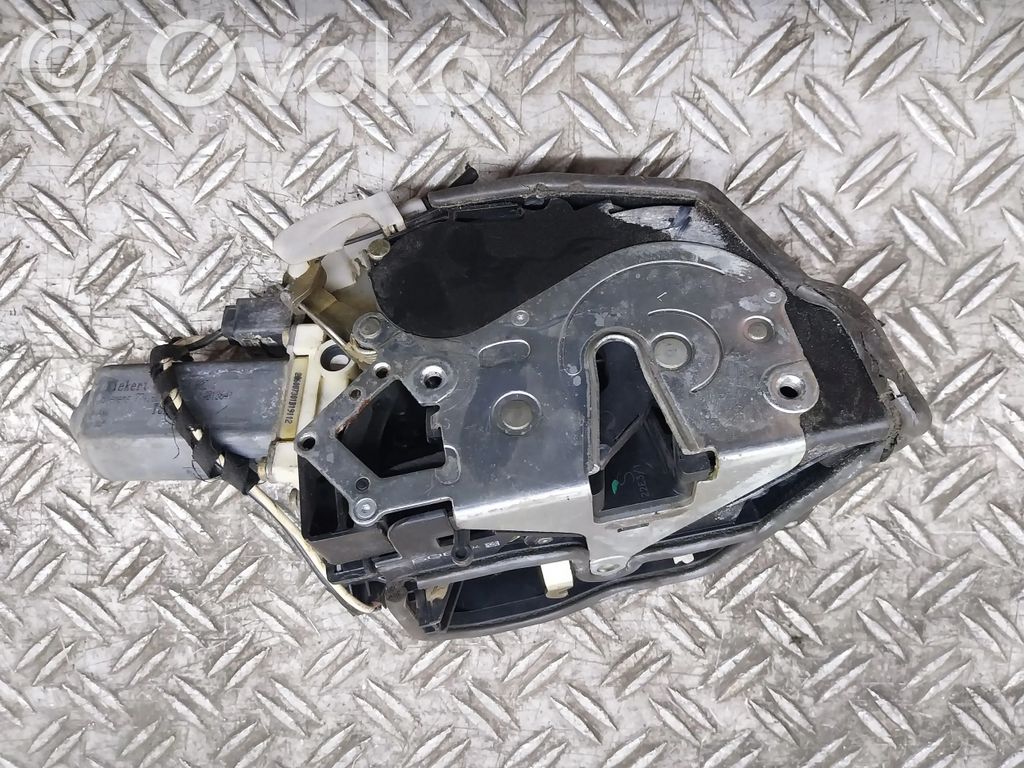BMW 7 E65 E66 Încuietoare ușă spate 
