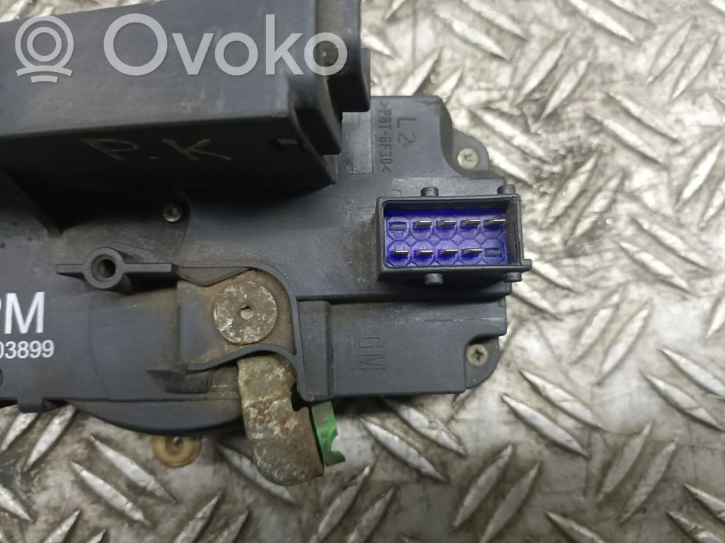 Opel Meriva A Front door lock 
