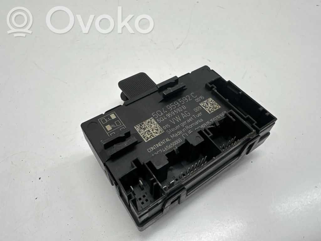 Skoda Octavia Mk3 (5E) Door control unit/module 