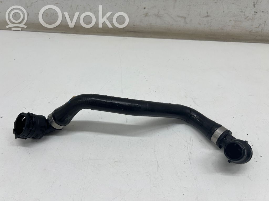 BMW i4 Engine coolant pipe/hose 