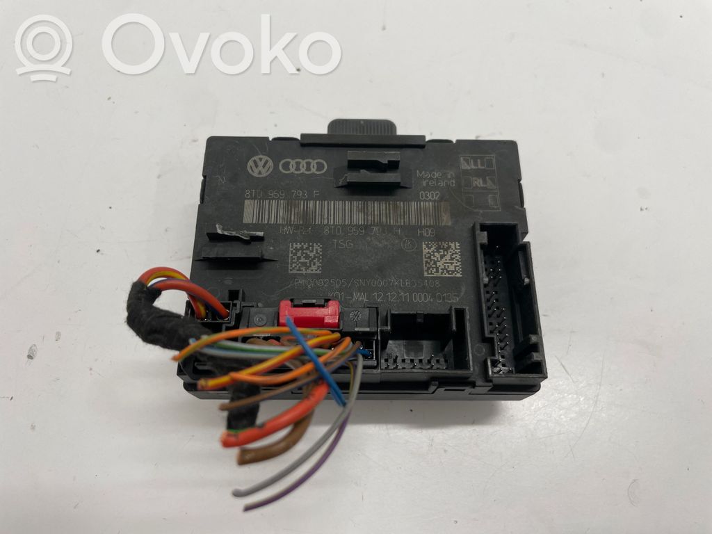Sterownik / Moduł drzwi   8T0959793H