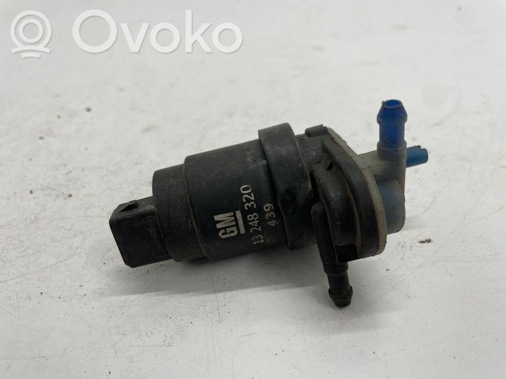 Opel Astra J Windscreen/windshield washer pump 