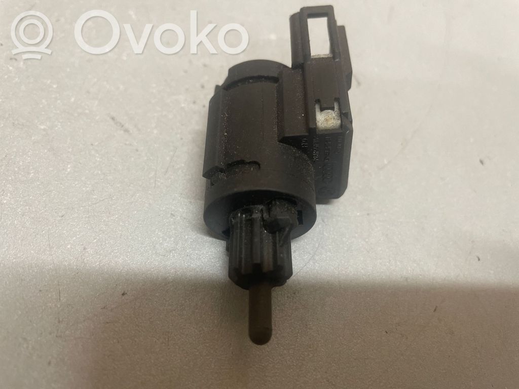 Audi A6 S6 C6 4F Brake pedal sensor switch 