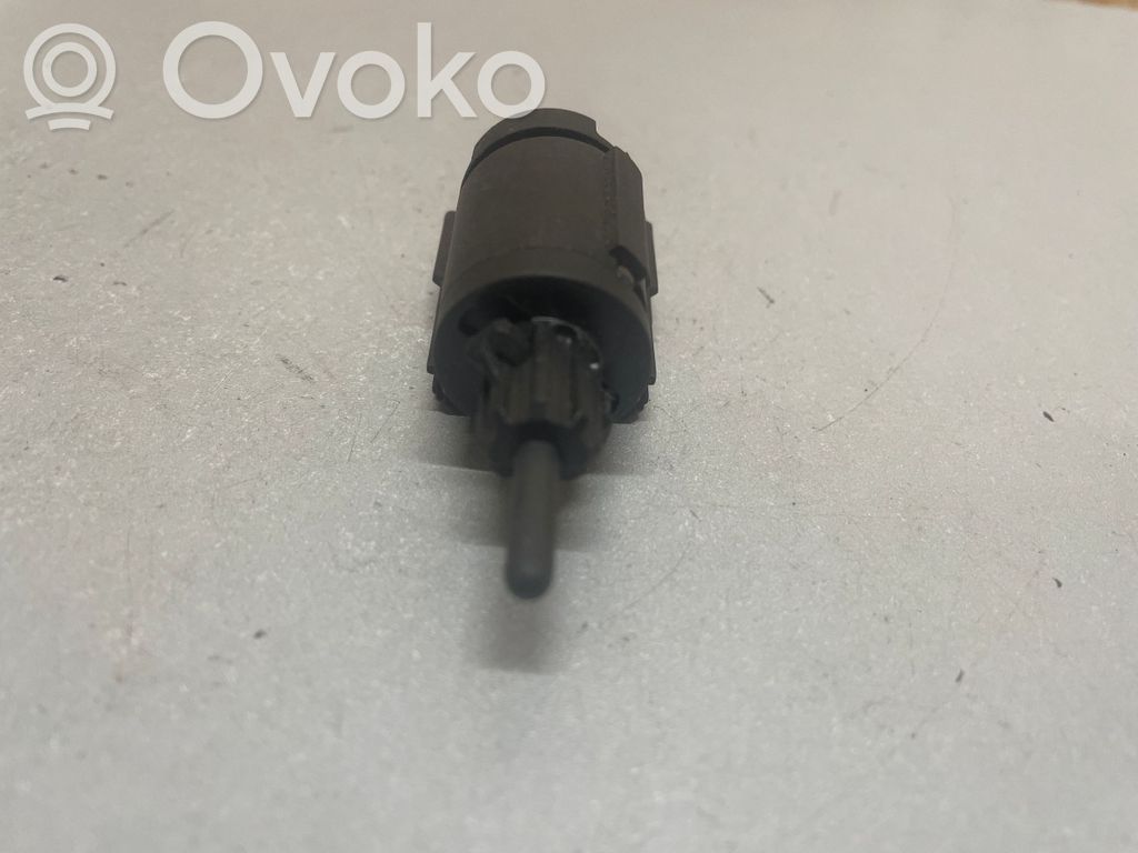 Audi Q7 4L Brake pedal sensor switch 