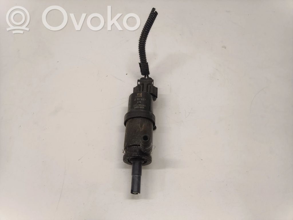 Opel Astra H Windscreen/windshield washer pump 