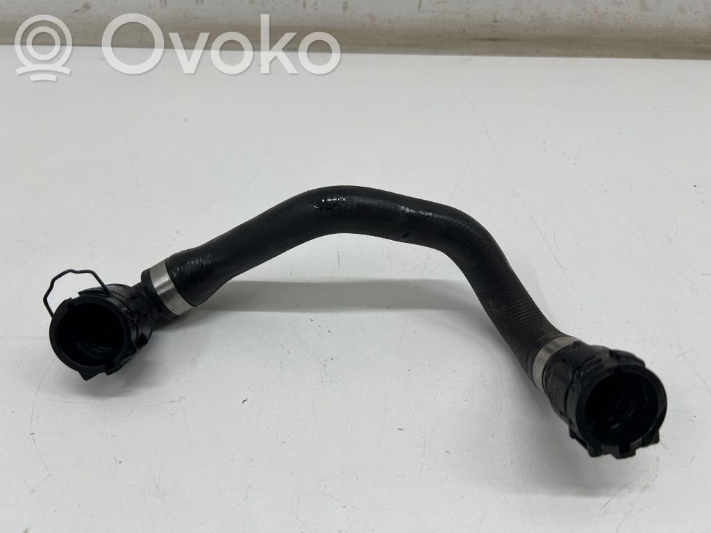 BMW i4 Engine coolant pipe/hose 