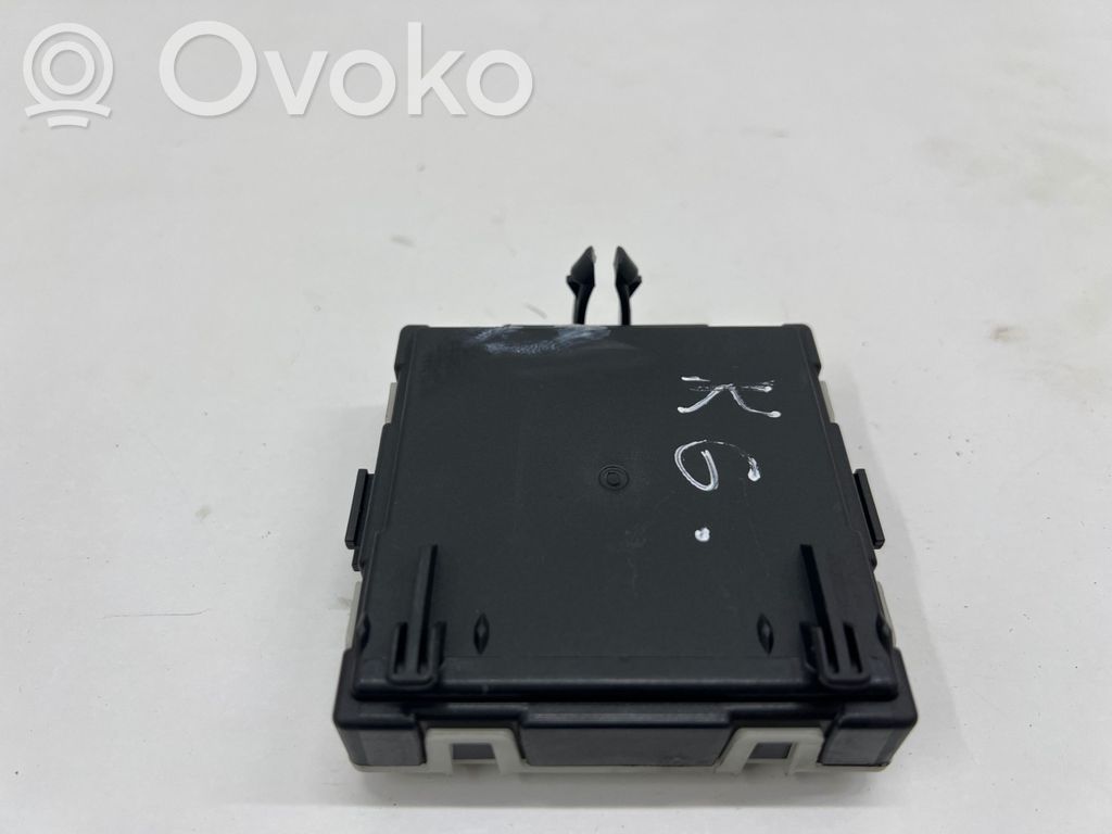 Mercedes-Benz C W205 Door control unit/module 