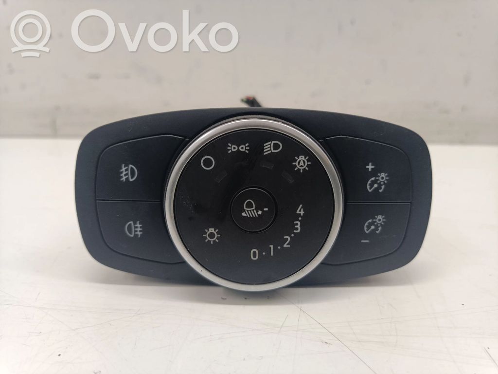 Ford Focus Šviesų jungtukas 