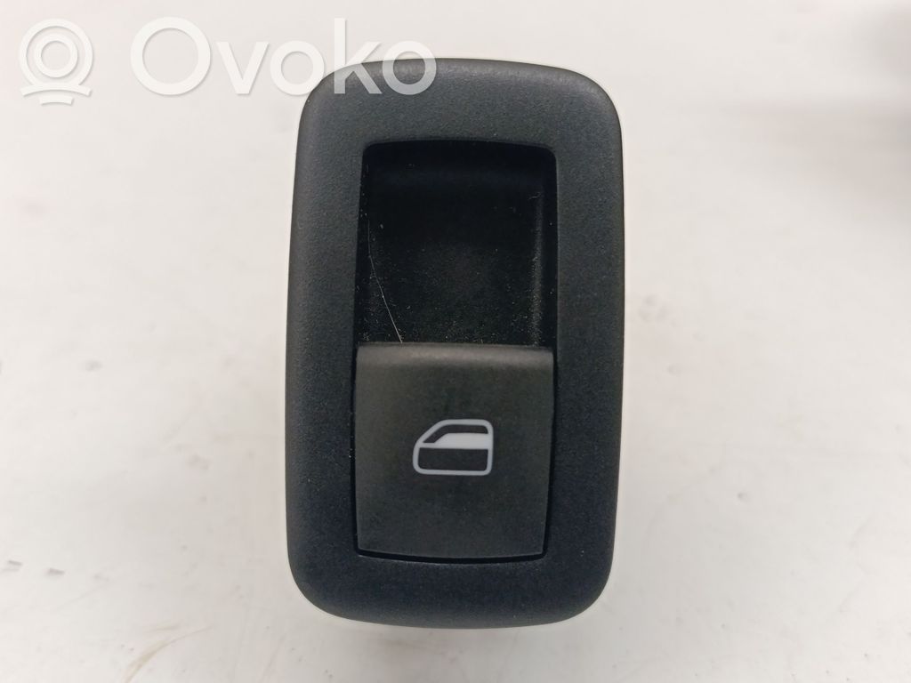 Jeep Cherokee Electric window control switch 