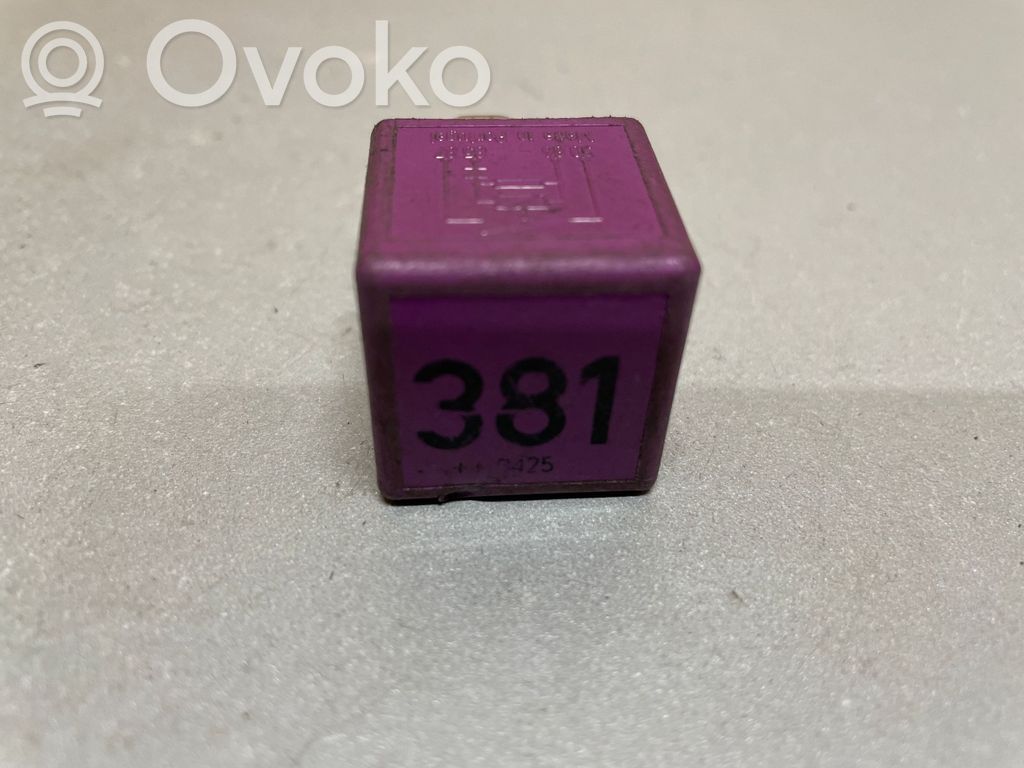 Audi A6 S6 C6 4F Sonstige Relais 