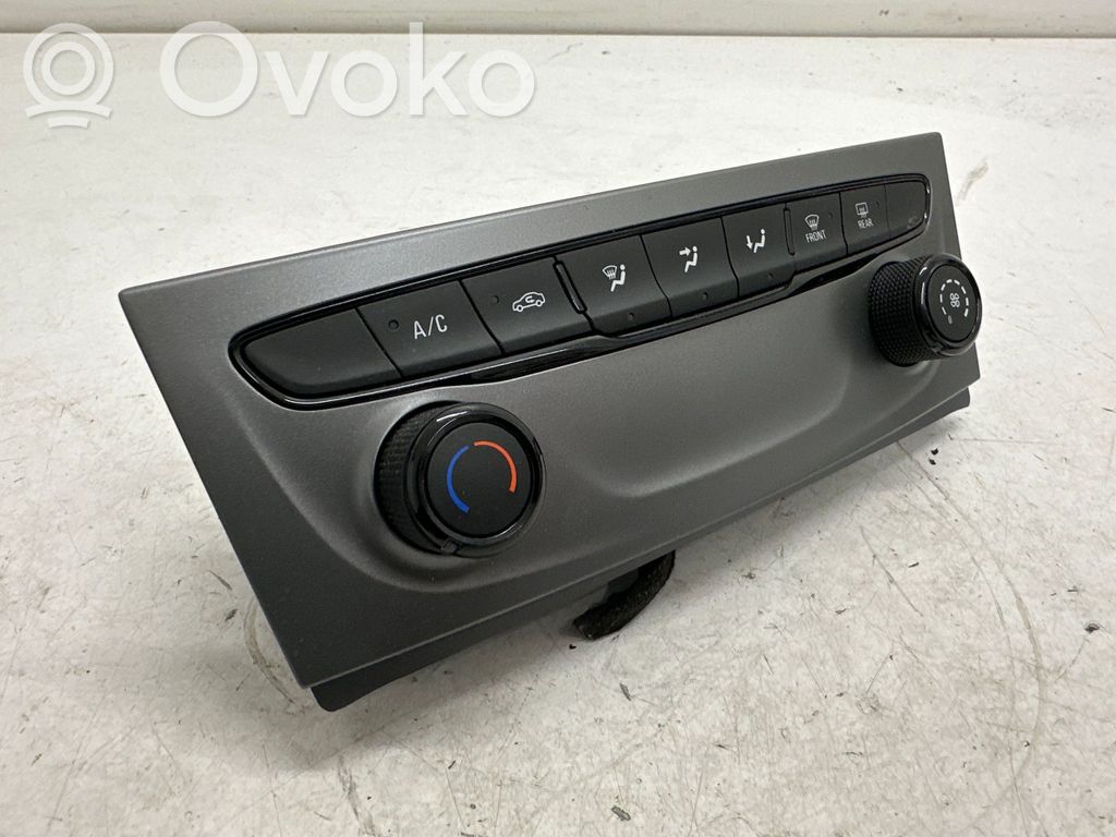 Opel Astra K Climate control unit 