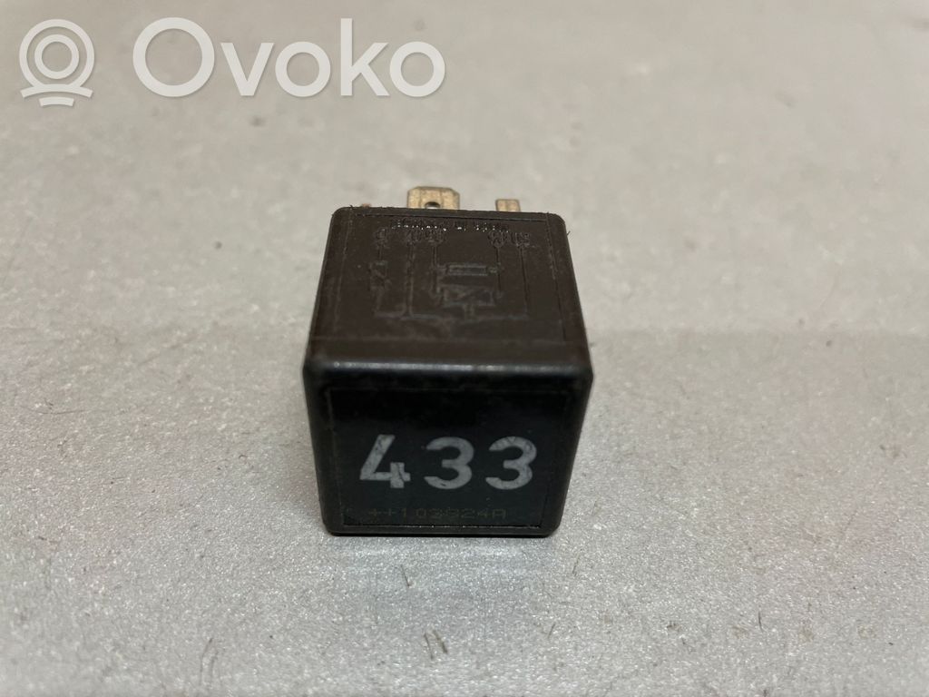 Volkswagen Golf V Otros relés 
