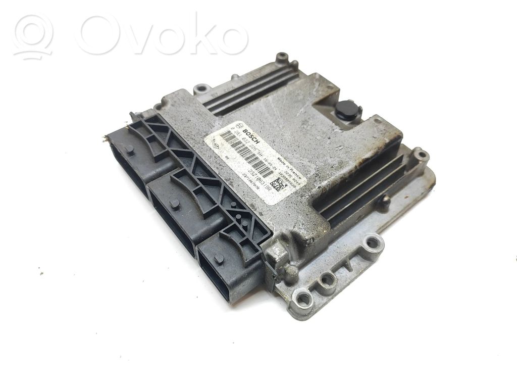 Renault Kadjar Engine control unit/module 