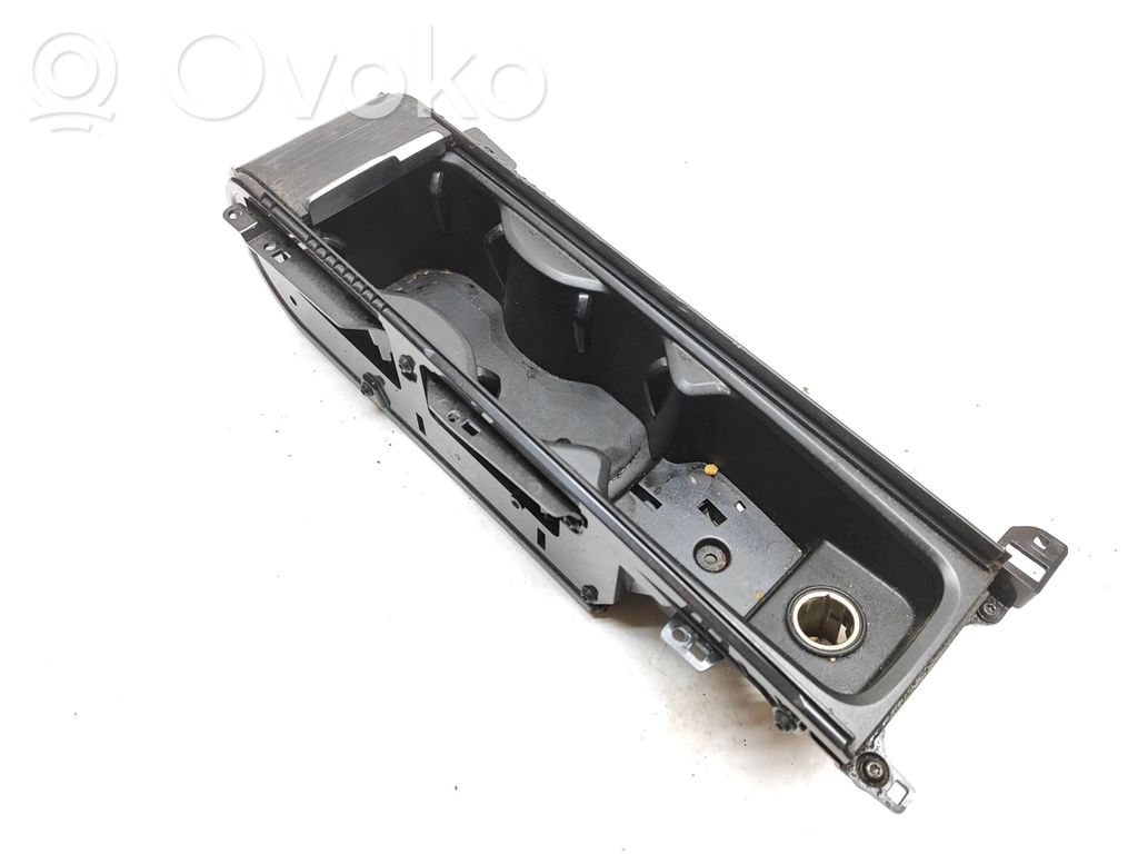 Volvo S90, V90 Cup holder front 