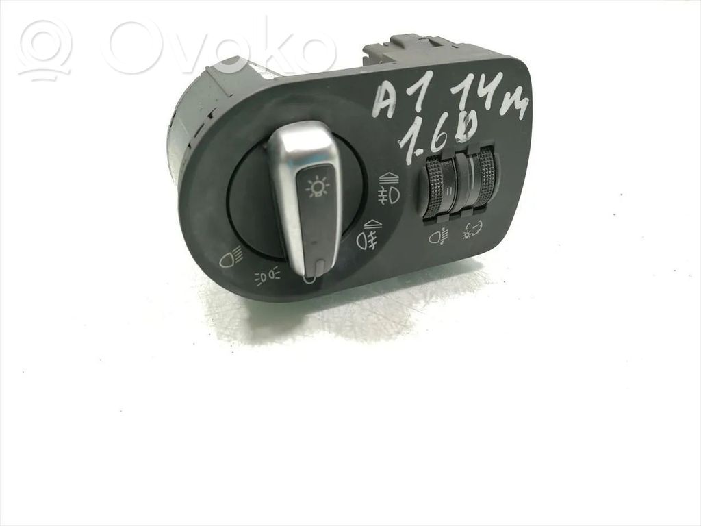 Audi A1 Light switch 