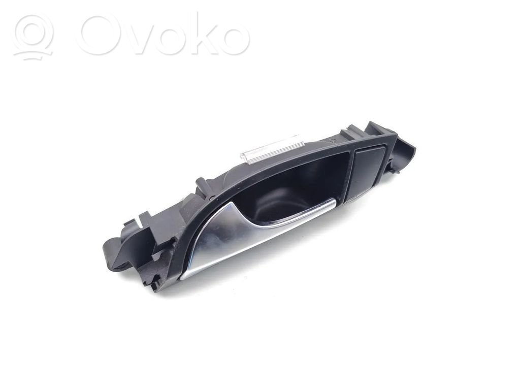 Audi Q7 4L Front door interior handle 