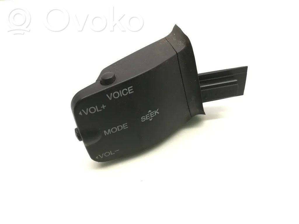 Ford Transit Steering wheel buttons/switches 