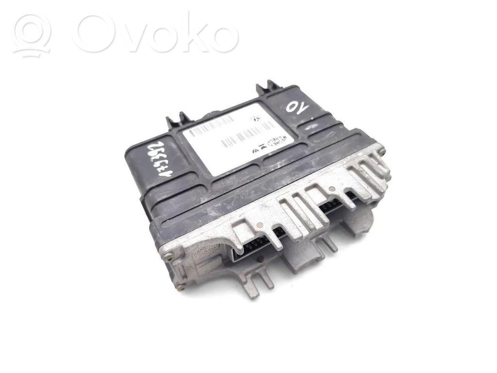 Audi 80 90 B3 Engine control unit/module 