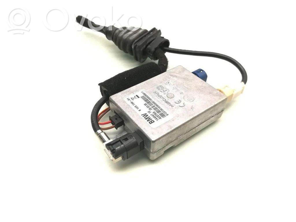 BMW 1 E81 E87 Antenos stiprintuvas 