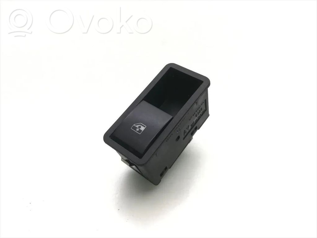 Opel Zafira B Electric window control switch 