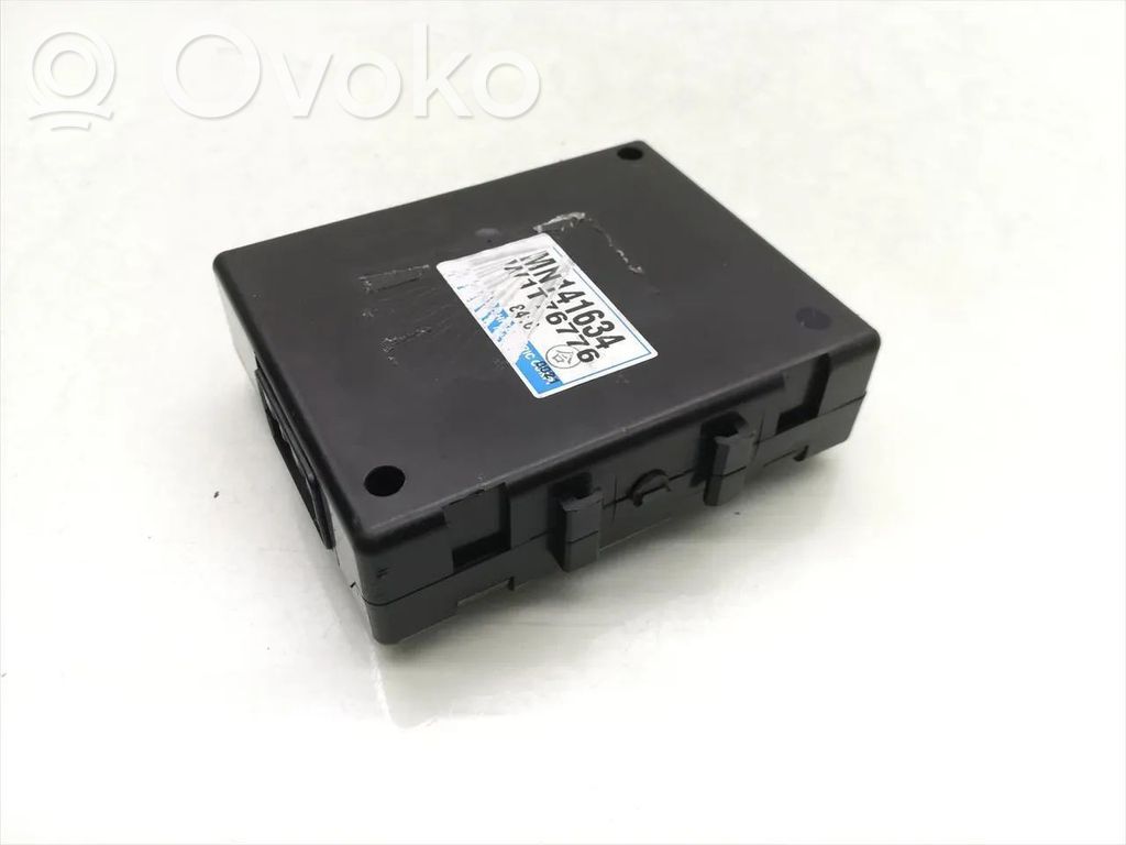 Citroen C-Crosser Central body control module 