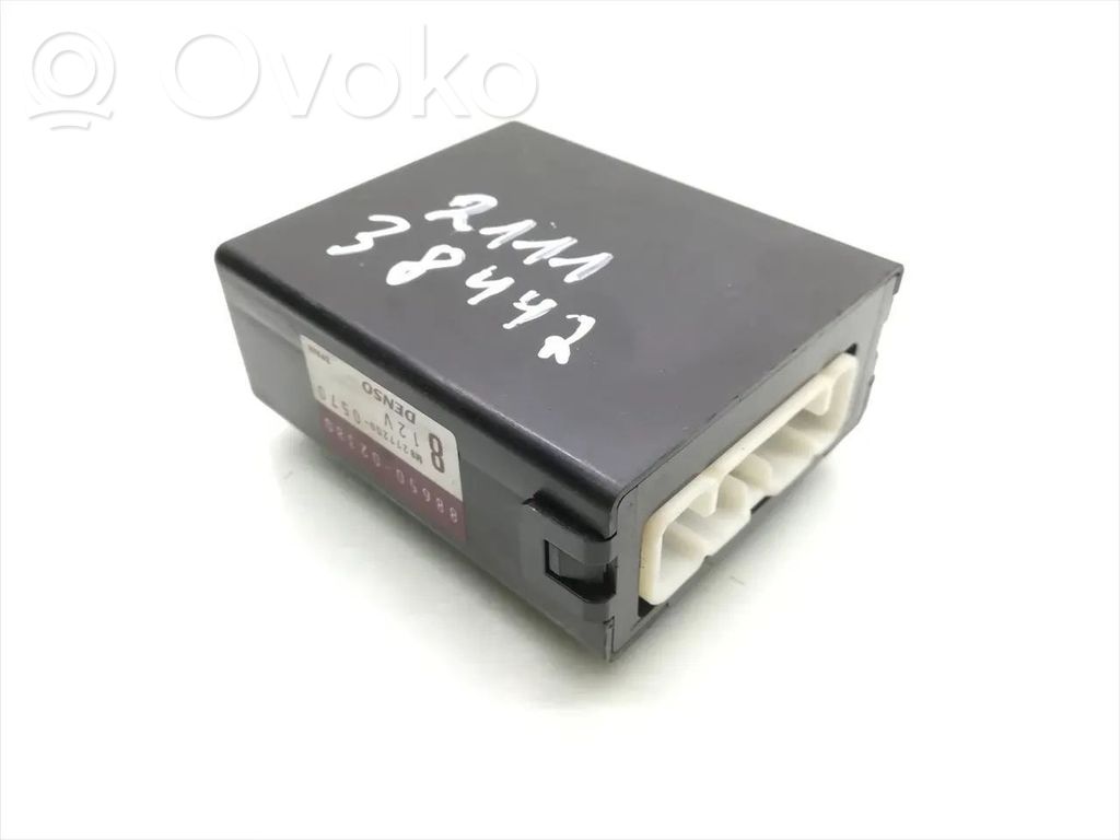 Toyota Corolla E120 E130 Climate control unit 
